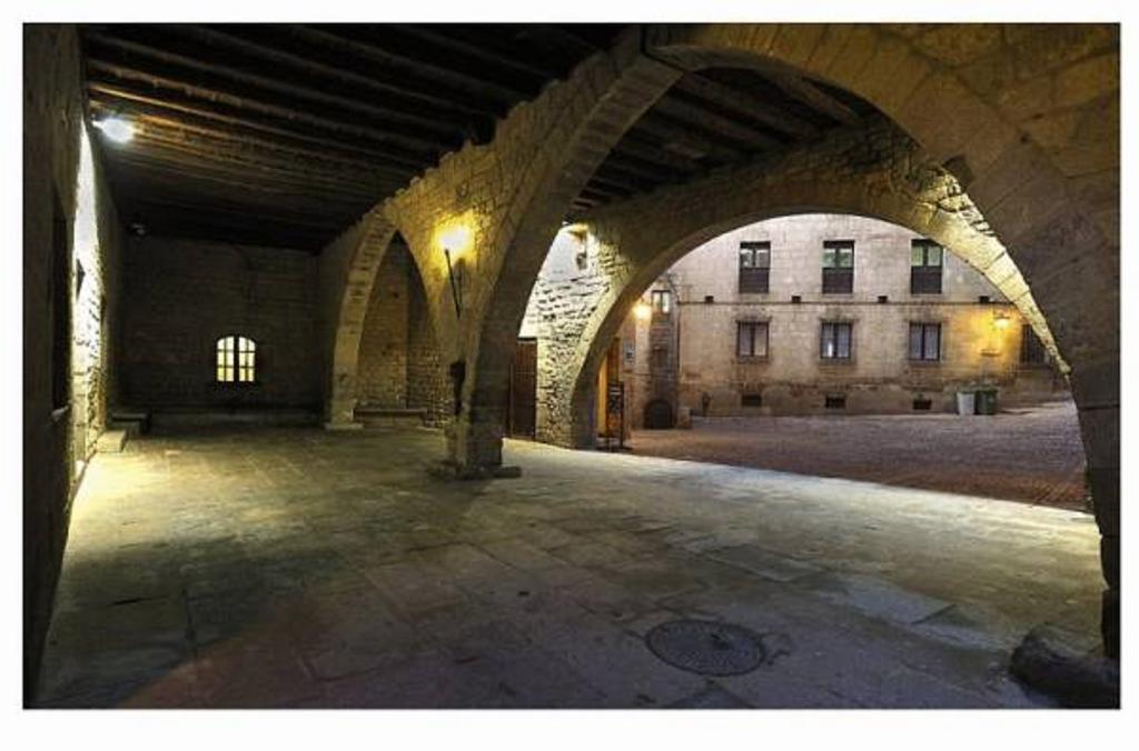 El Peiron Hotel Sos del Rey Católico Exterior foto